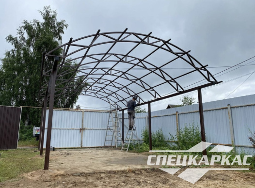 Навес из поликарбоната арочного типа для одного автомобиля №18 - фото 1139